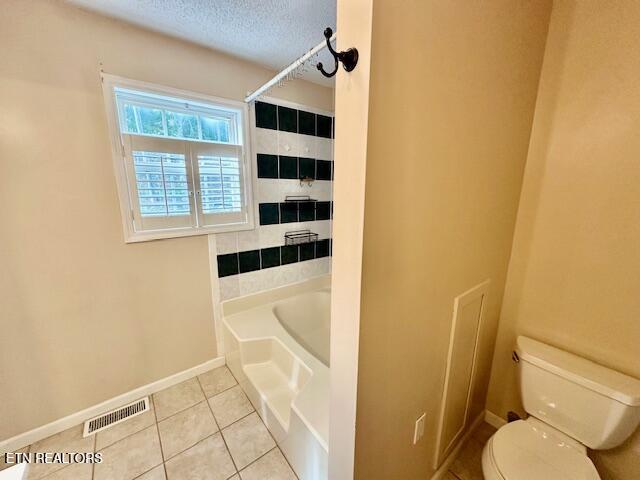 513 Highpoint Road Rose Hill, VA 24281 - Photo 27 of 39 Primary bathroom