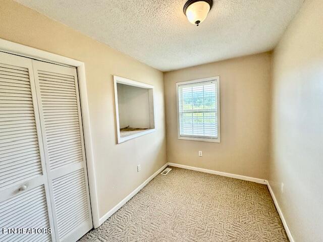 513 Highpoint Road Rose Hill, VA 24281 - Photo 29 of 39 bedroom 3