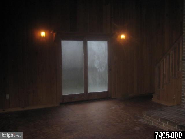 115 Hake Road Dover, PA 17315 - Photo 8 of 11