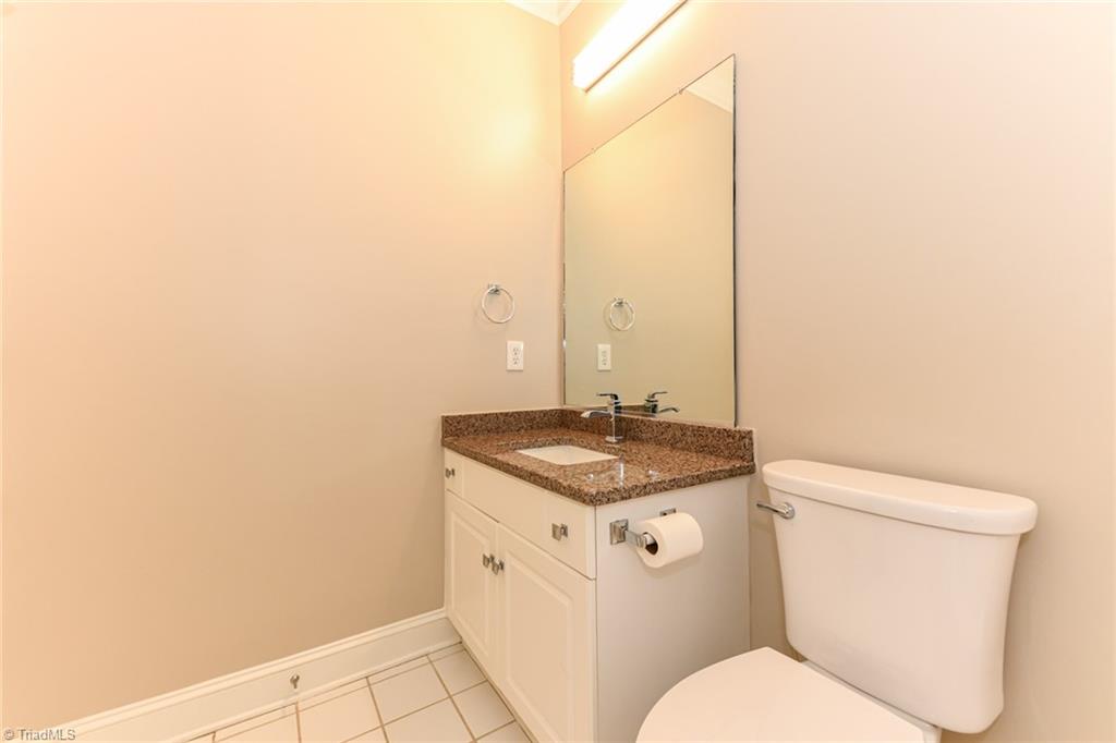 3100 Sedgefield Gate Road Greensboro, NC 27407 - Photo 14 of 31