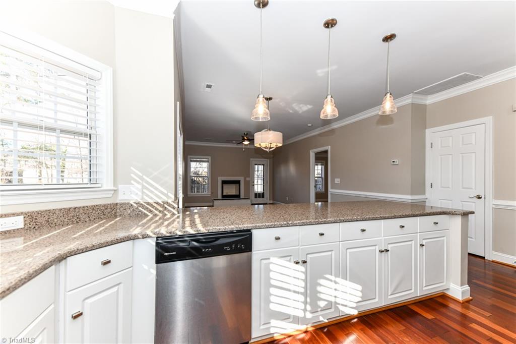 3100 Sedgefield Gate Road Greensboro, NC 27407 - Photo 9 of 31