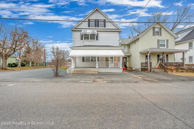 $1,325 | 601 Dean Street, Scranton, PA 18509