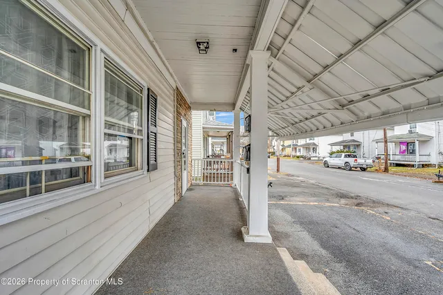 $1,325 | 601 Dean Street, Scranton, PA 18509