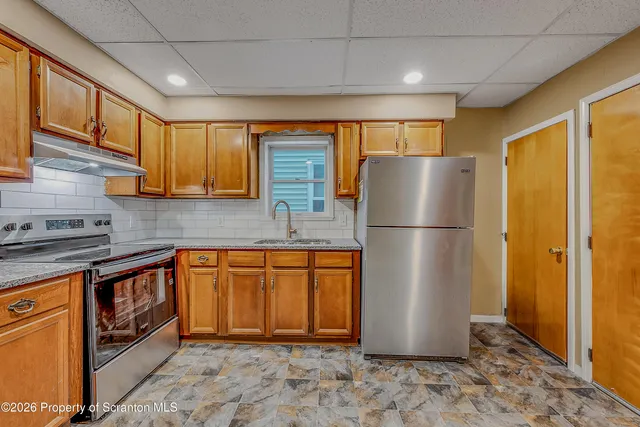 $1,325 | 601 Dean Street, Scranton, PA 18509