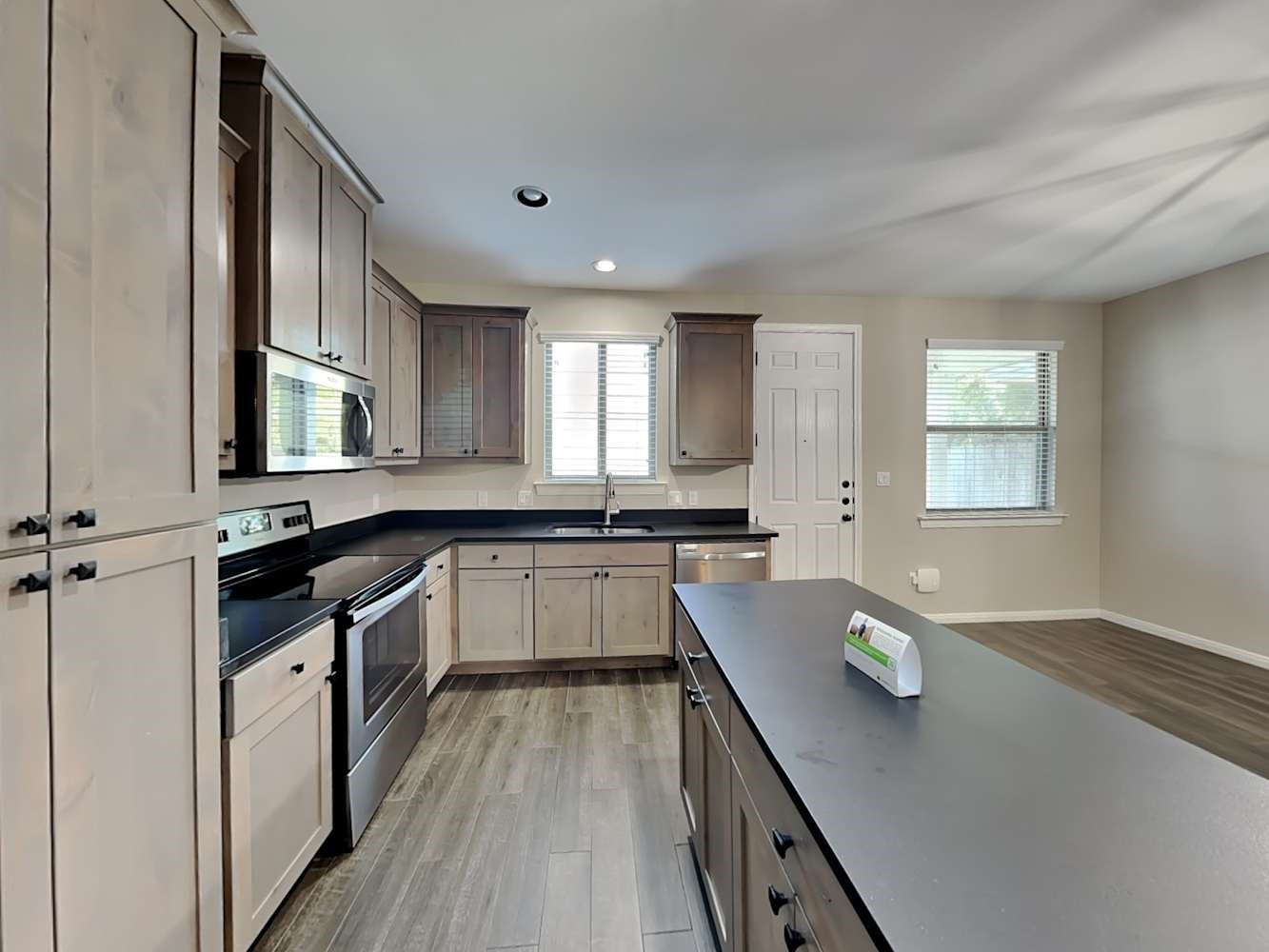 179 Holly Street, Unit 103 Georgetown, TX 78626 - Photo 8 of 20