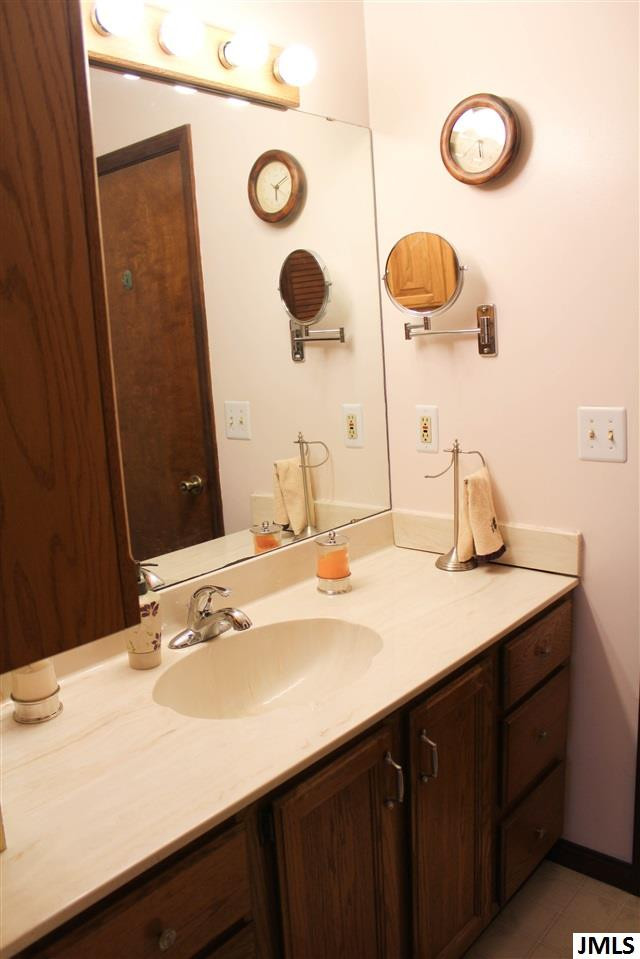 4141 Brooklyn Road Jackson, MI 49201 - Photo 17 of 36 Photo 17