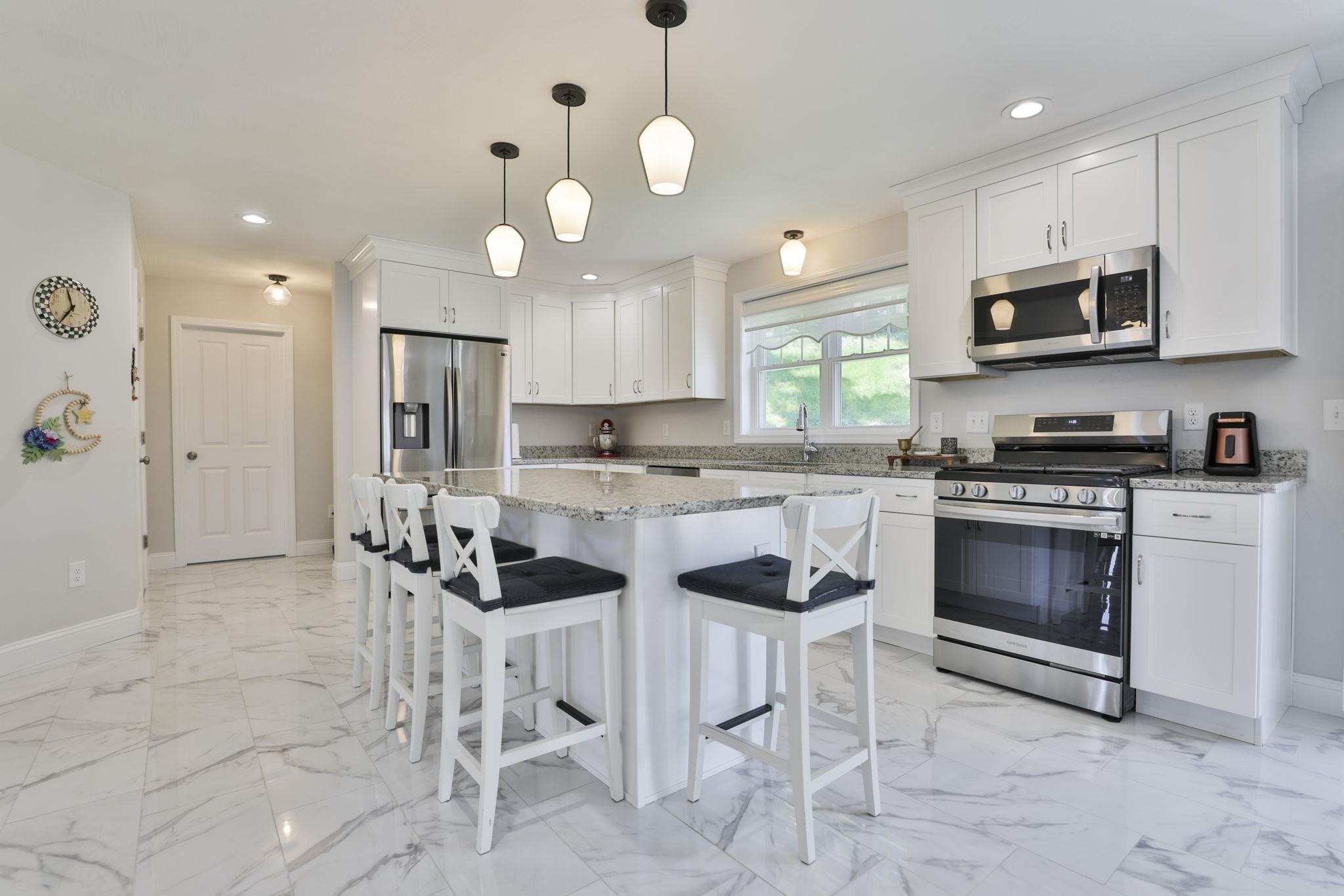 38 Marigold Way Hooksett, NH 03106 - Photo 25 of 49