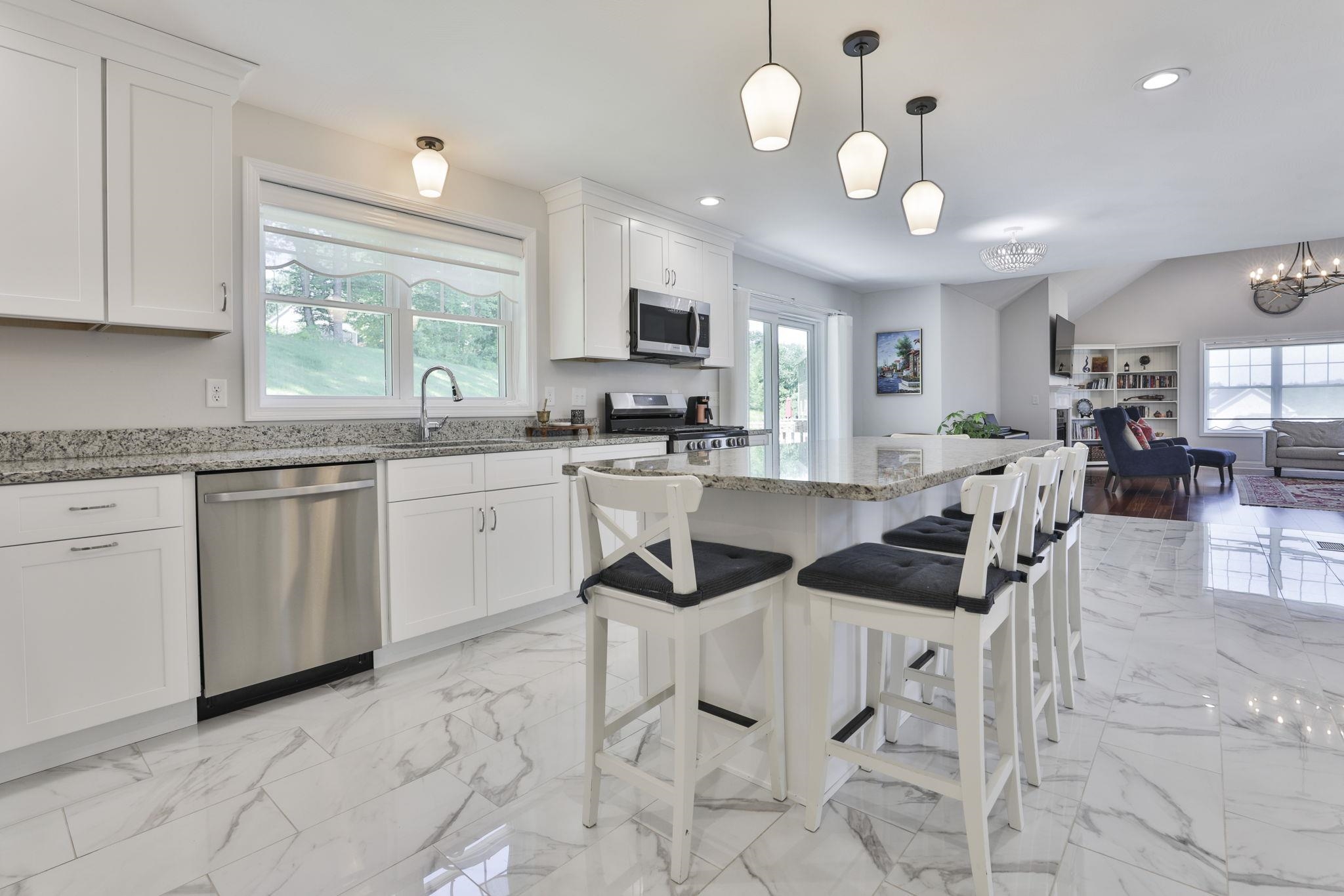 38 Marigold Way Hooksett, NH 03106 - Photo 26 of 49