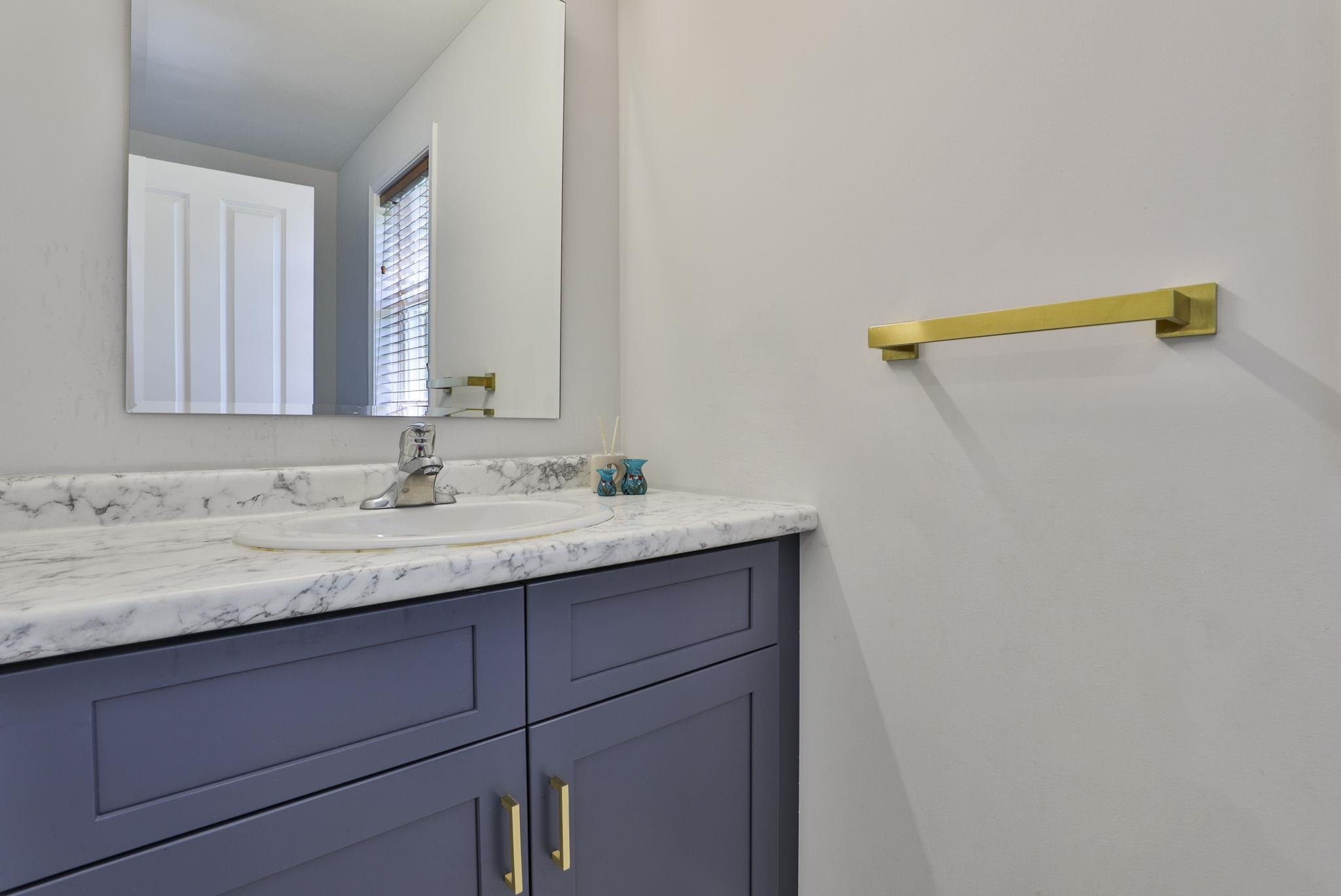 38 Marigold Way Hooksett, NH 03106 - Photo 31 of 49