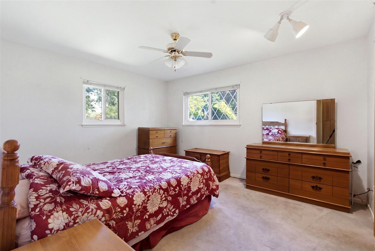 24029 Ripple Creek Novi, MI 48375 - Photo 15 of 27 Gallery Image 15