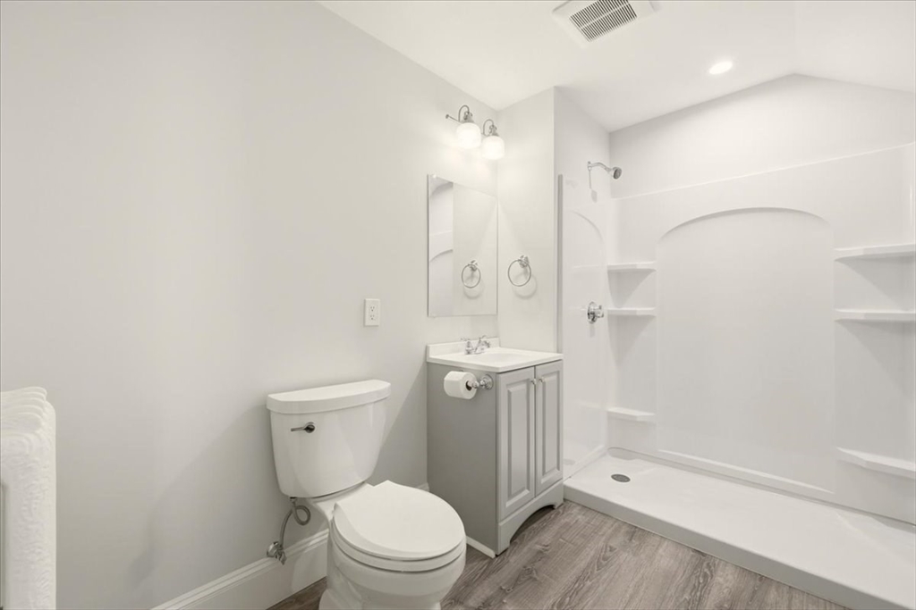 22 Lewis Street, Unit 2 Newton, MA 02458 - Photo 19 of 26