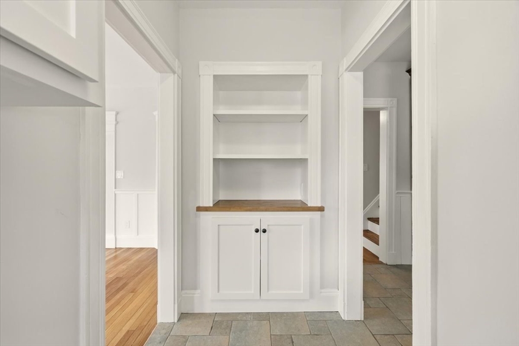 22 Lewis Street, Unit 2 Newton, MA 02458 - Photo 10 of 26