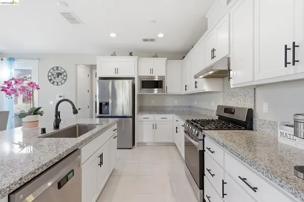 $335,000 | 2318 Rustic Oak Lane, Rio Vista, CA 94571