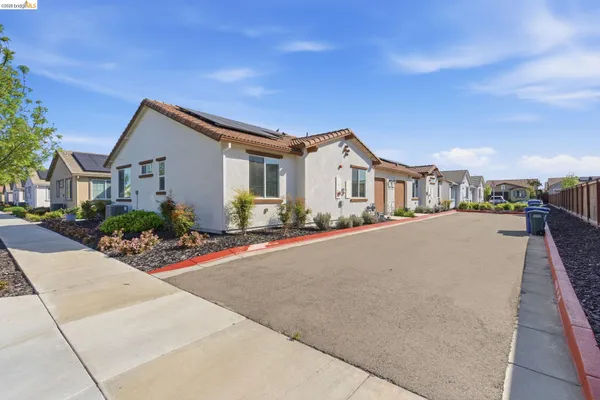 $335,000 | 2318 Rustic Oak Lane, Rio Vista, CA 94571
