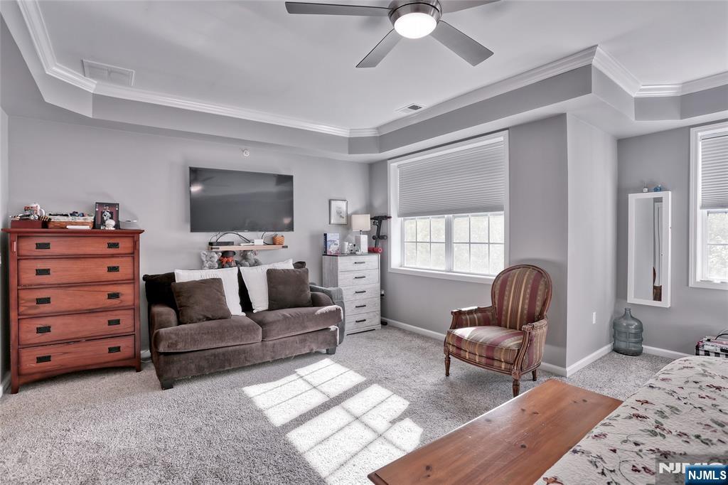 8415 Warrens Way Wanaque, NJ 07465 - Photo 16 of 35