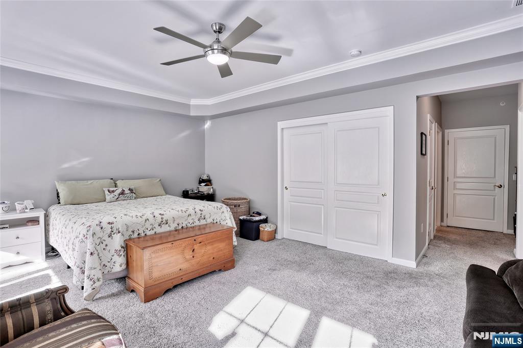 8415 Warrens Way Wanaque, NJ 07465 - Photo 18 of 35