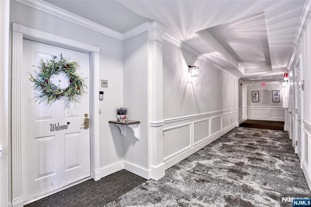 8415 Warrens Way Wanaque, NJ 07465 - Photo 4 of 35