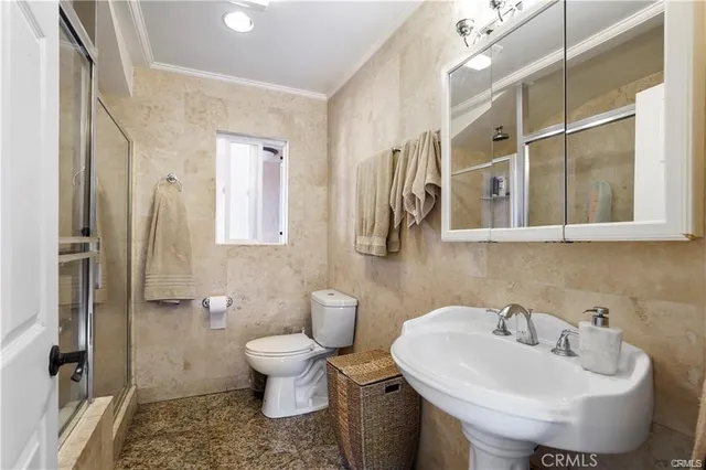 $1,099,950 | 7060 Morse Avenue, North Hollywood, CA 91605