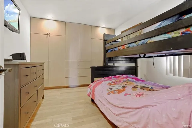 $1,099,950 | 7060 Morse Avenue, North Hollywood, CA 91605