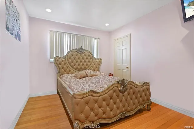 $1,099,950 | 7060 Morse Avenue, North Hollywood, CA 91605