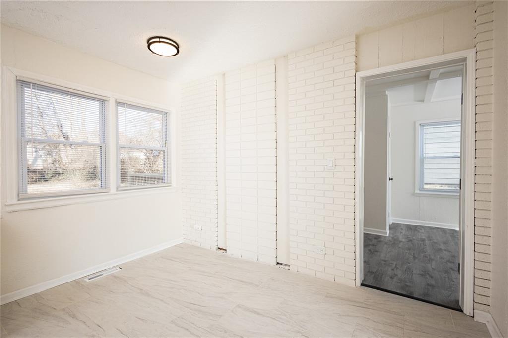 408 9th St Terrace Warrensburg, MO 64093 - Photo 13 of 36