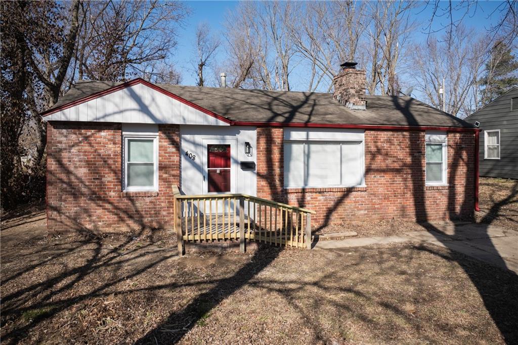 408 9th St Terrace Warrensburg, MO 64093 - Photo 2 of 36