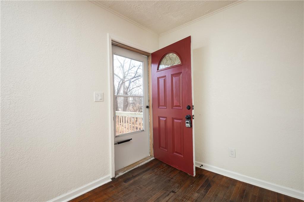 408 9th St Terrace Warrensburg, MO 64093 - Photo 7 of 36