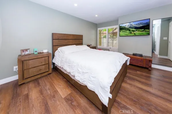 $3,895 | 26076 Viento Court, Valencia, CA 91355