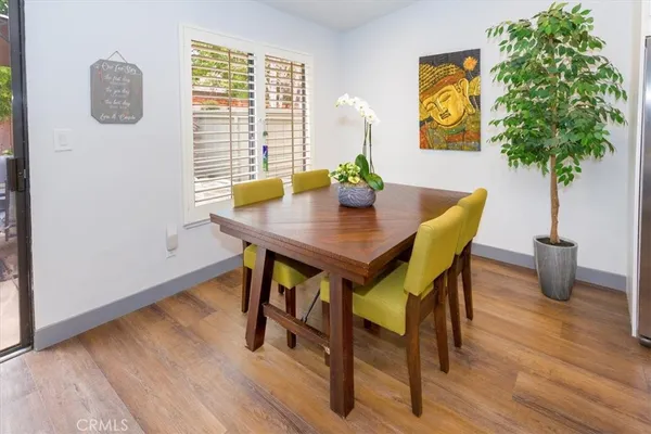 $3,895 | 26076 Viento Court, Valencia, CA 91355