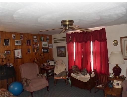 107 Hickory Lane Rural Valley, PA 16249 - Photo 5 of 10 Living Room.