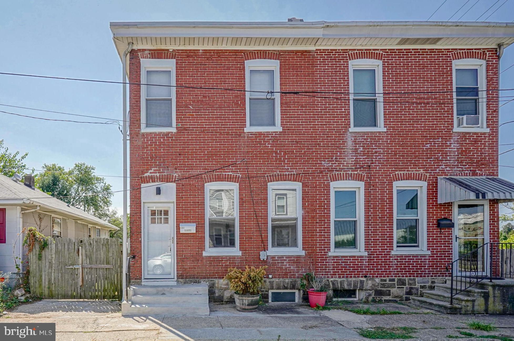 102 Thompson Street Burlington, NJ 08016 - Photo 2 of 36 Brick front Townhome
