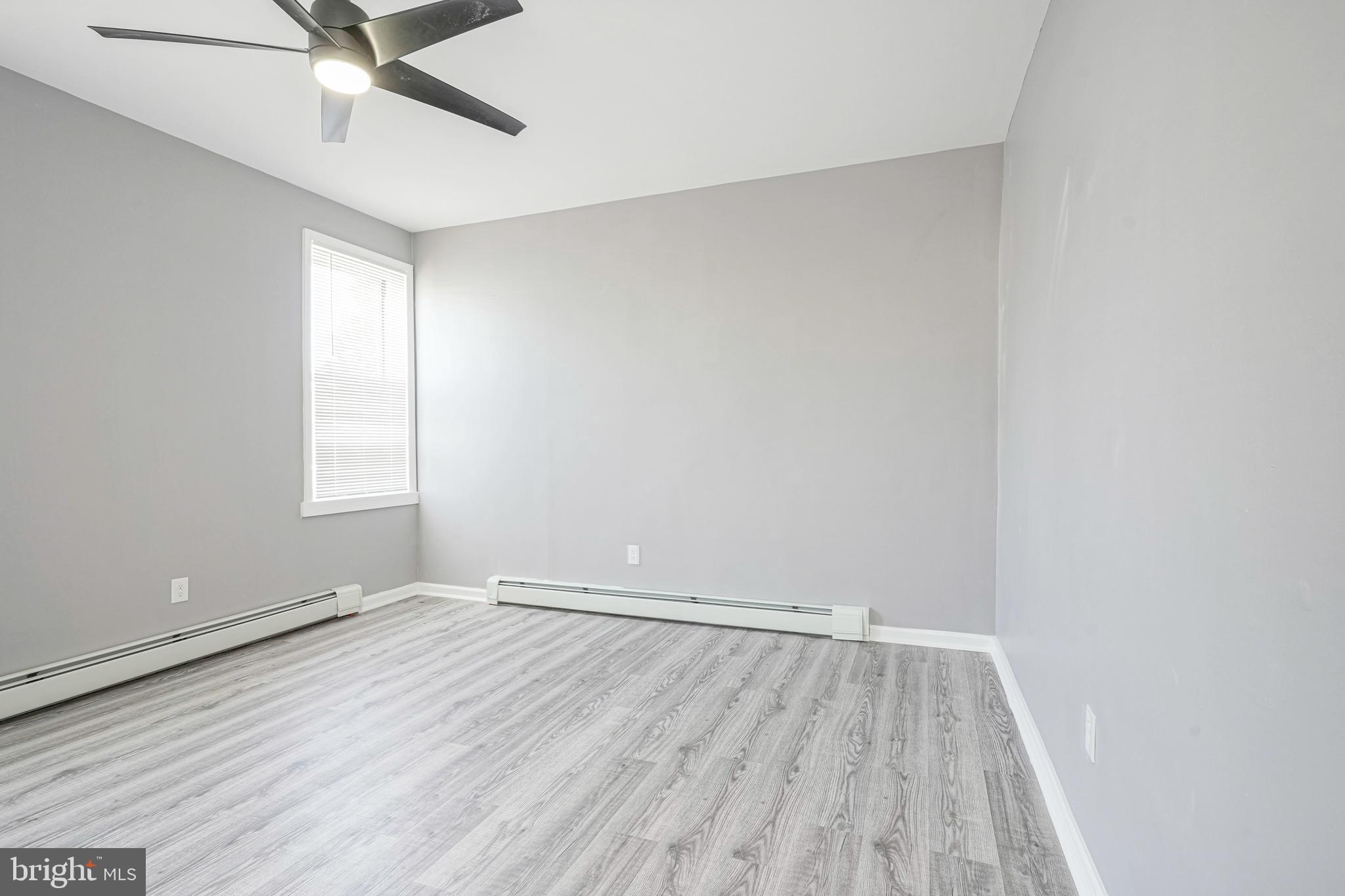 102 Thompson Street Burlington, NJ 08016 - Photo 25 of 36 3rd Bedroom Equipped with Remote Fan