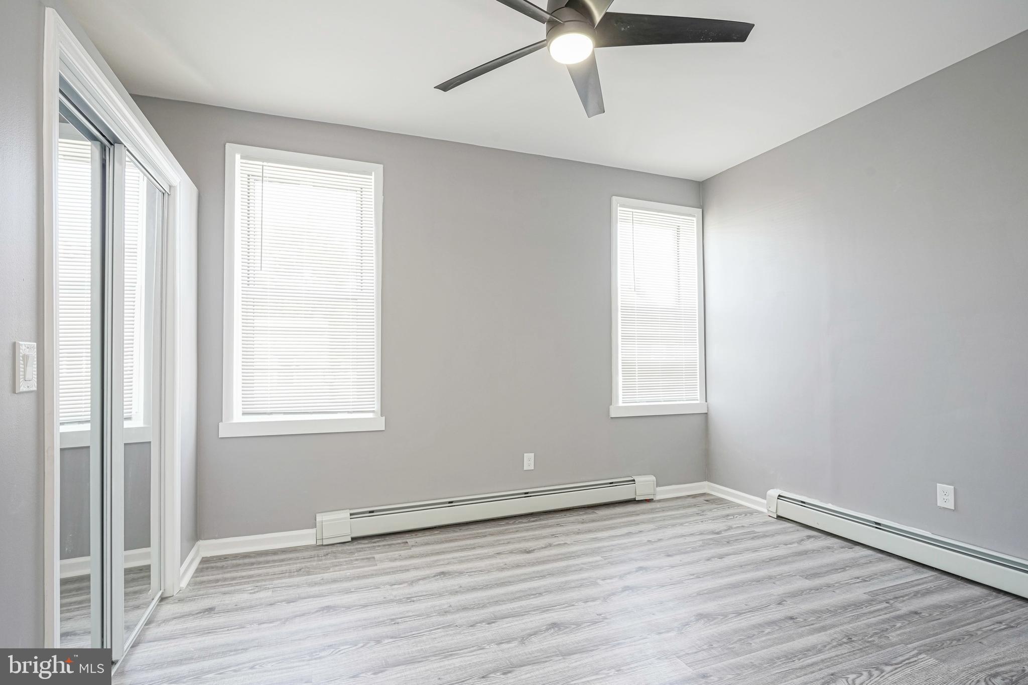 102 Thompson Street Burlington, NJ 08016 - Photo 27 of 36 Sunlit