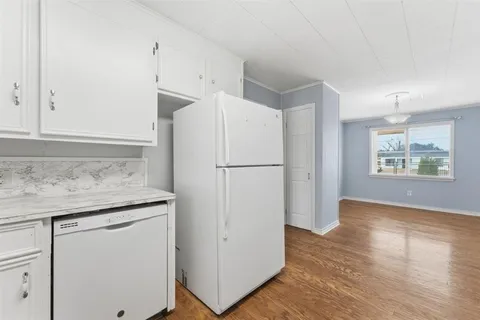 $215,000 | 2132 Linda Drive, Westlake, LA 70669