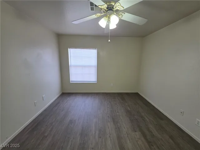 $1,550 | 8453 Vast Horizon Avenue, Las Vegas, NV 89129