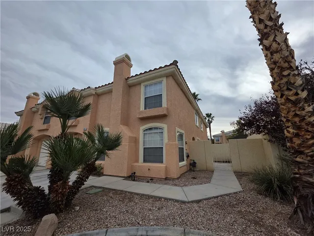 $1,550 | 8453 Vast Horizon Avenue, Las Vegas, NV 89129