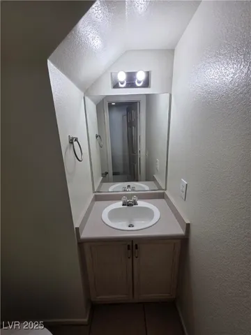 $1,550 | 8453 Vast Horizon Avenue, Las Vegas, NV 89129