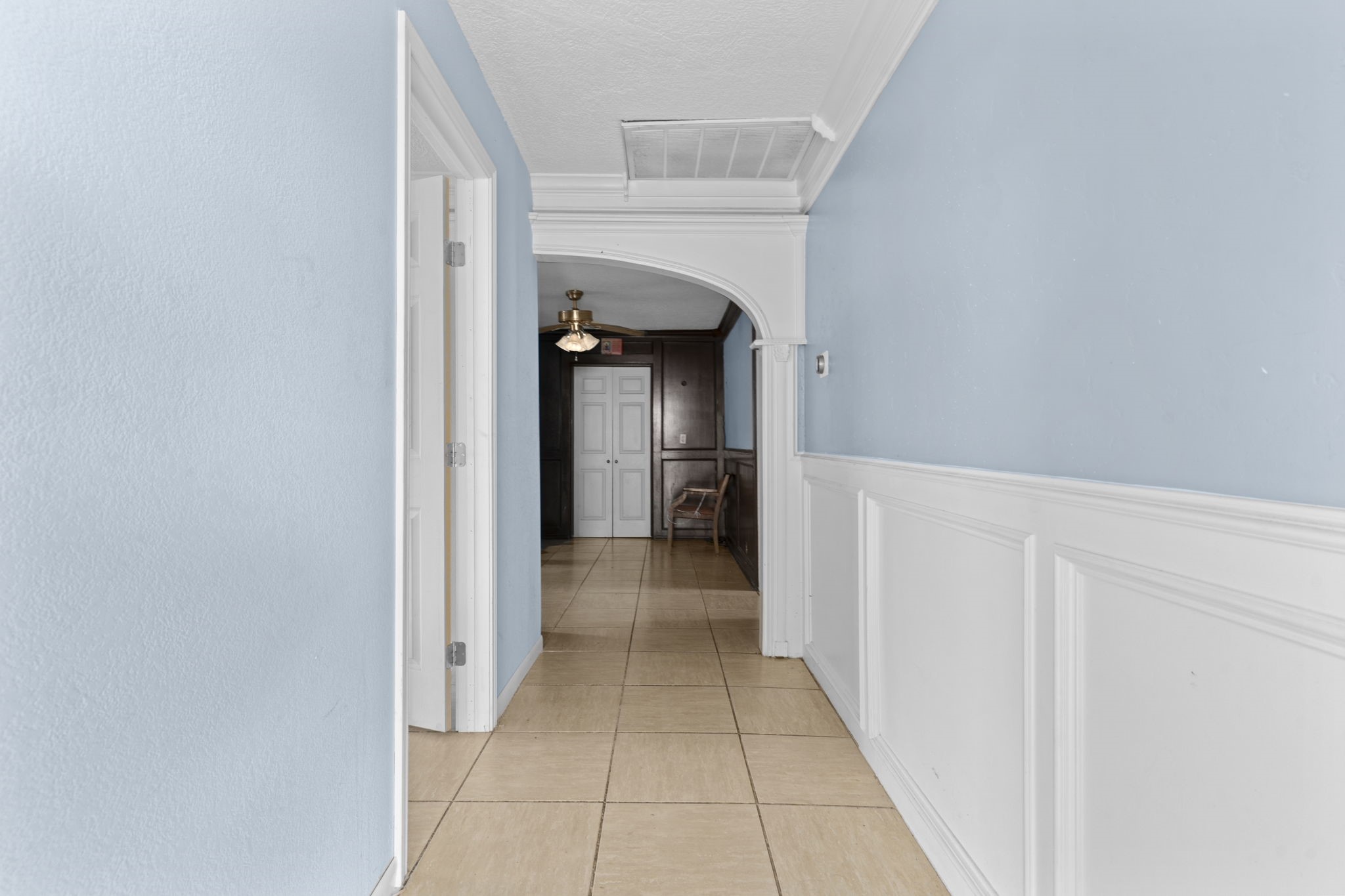 8205 Appleton Street Houston, TX 77022 - Photo 11 of 40