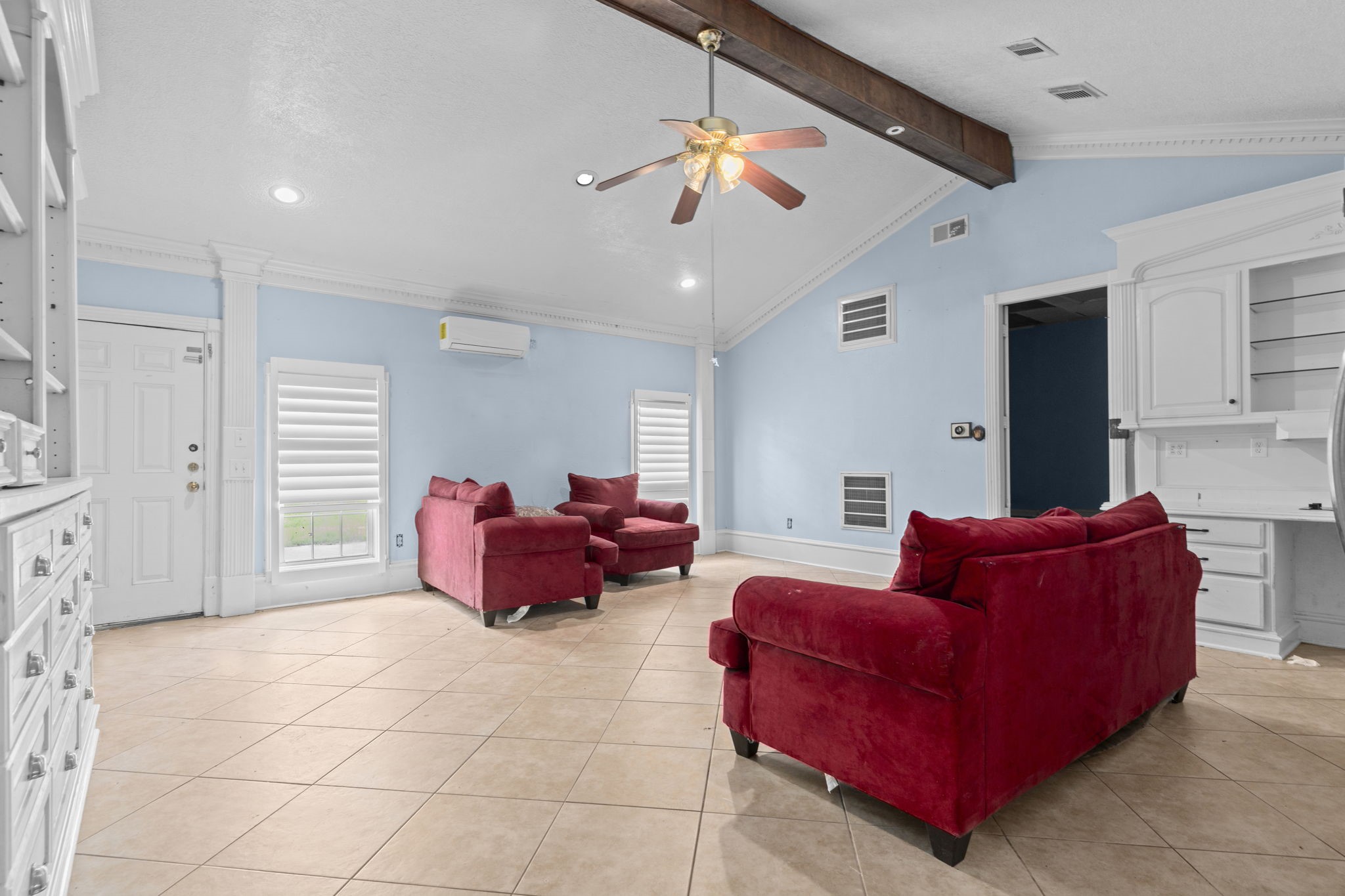 8205 Appleton Street Houston, TX 77022 - Photo 16 of 40