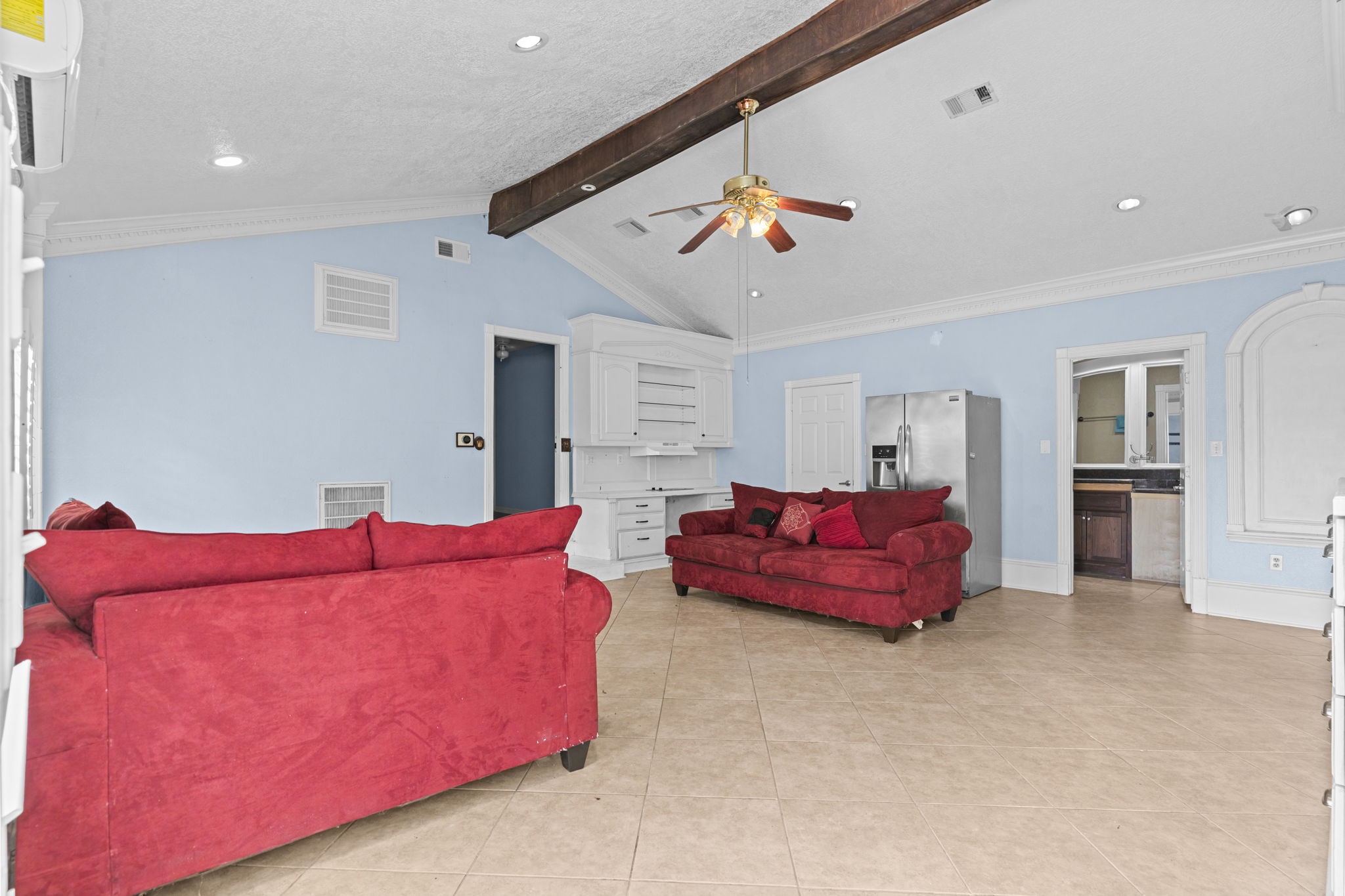 8205 Appleton Street Houston, TX 77022 - Photo 17 of 40