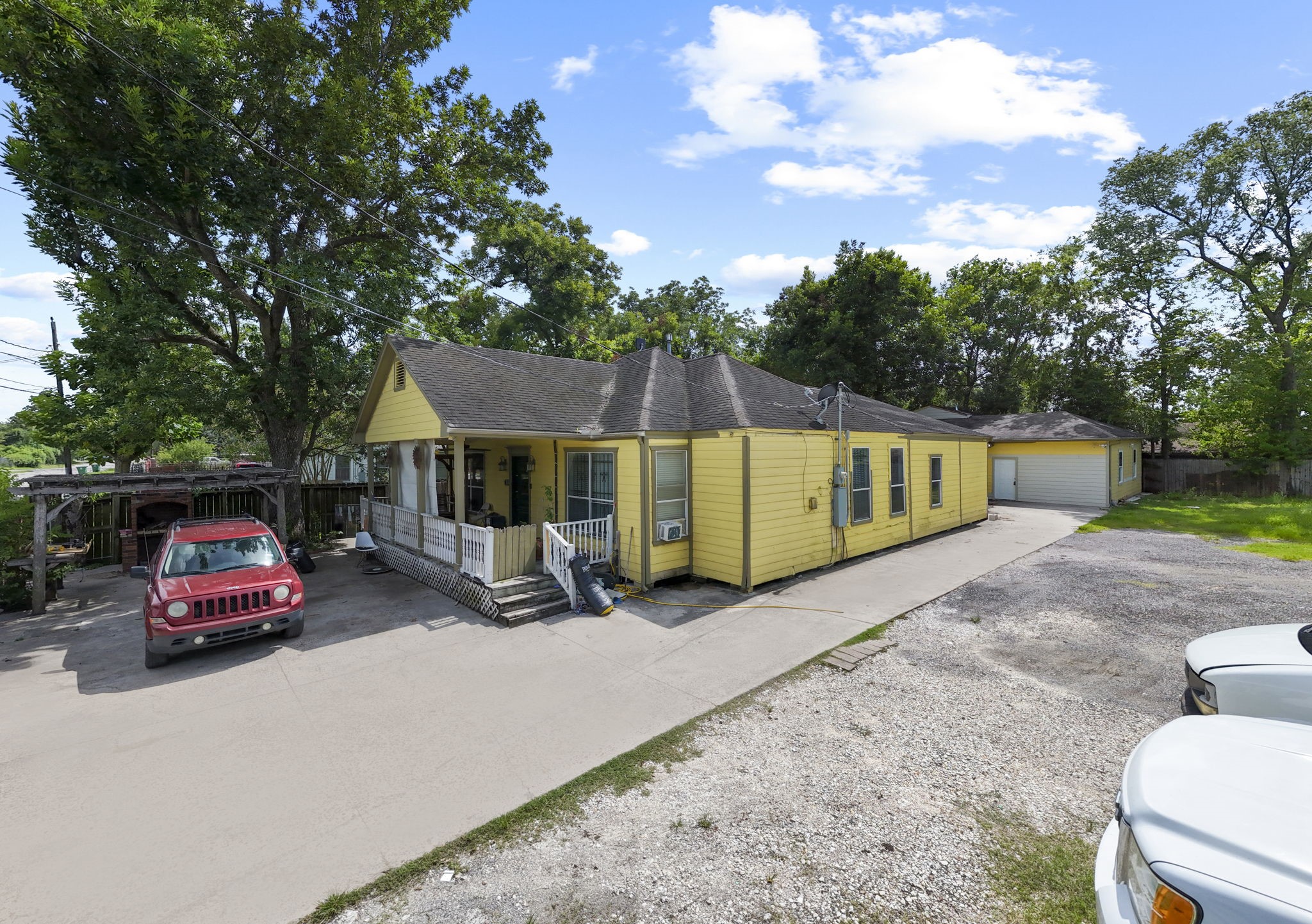 8205 Appleton Street Houston, TX 77022 - Photo 38 of 40