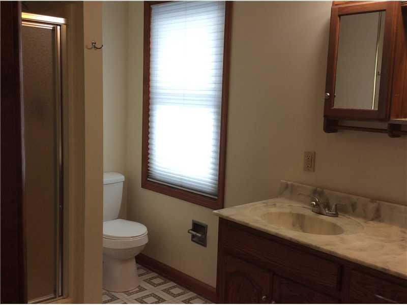 4550 Indianapolis Road Columbus, IN 47203 - Photo 7 of 20 Gallery Image 7
