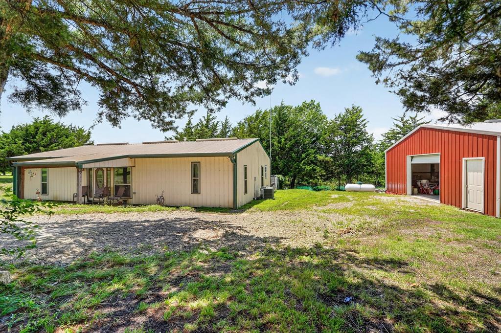 8088 Telegraph Road Quinlan, TX 75474 - Photo 2 of 34