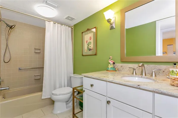 $534,000 | 1732 Kestral Park Way South, Unit 43, Sarasota, FL 34231