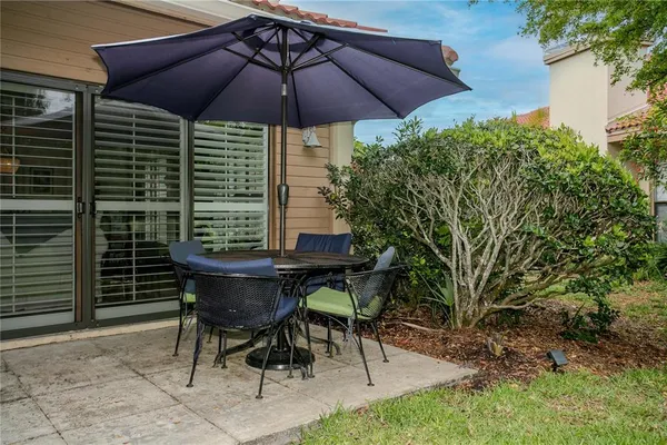 $534,000 | 1732 Kestral Park Way South, Unit 43, Sarasota, FL 34231
