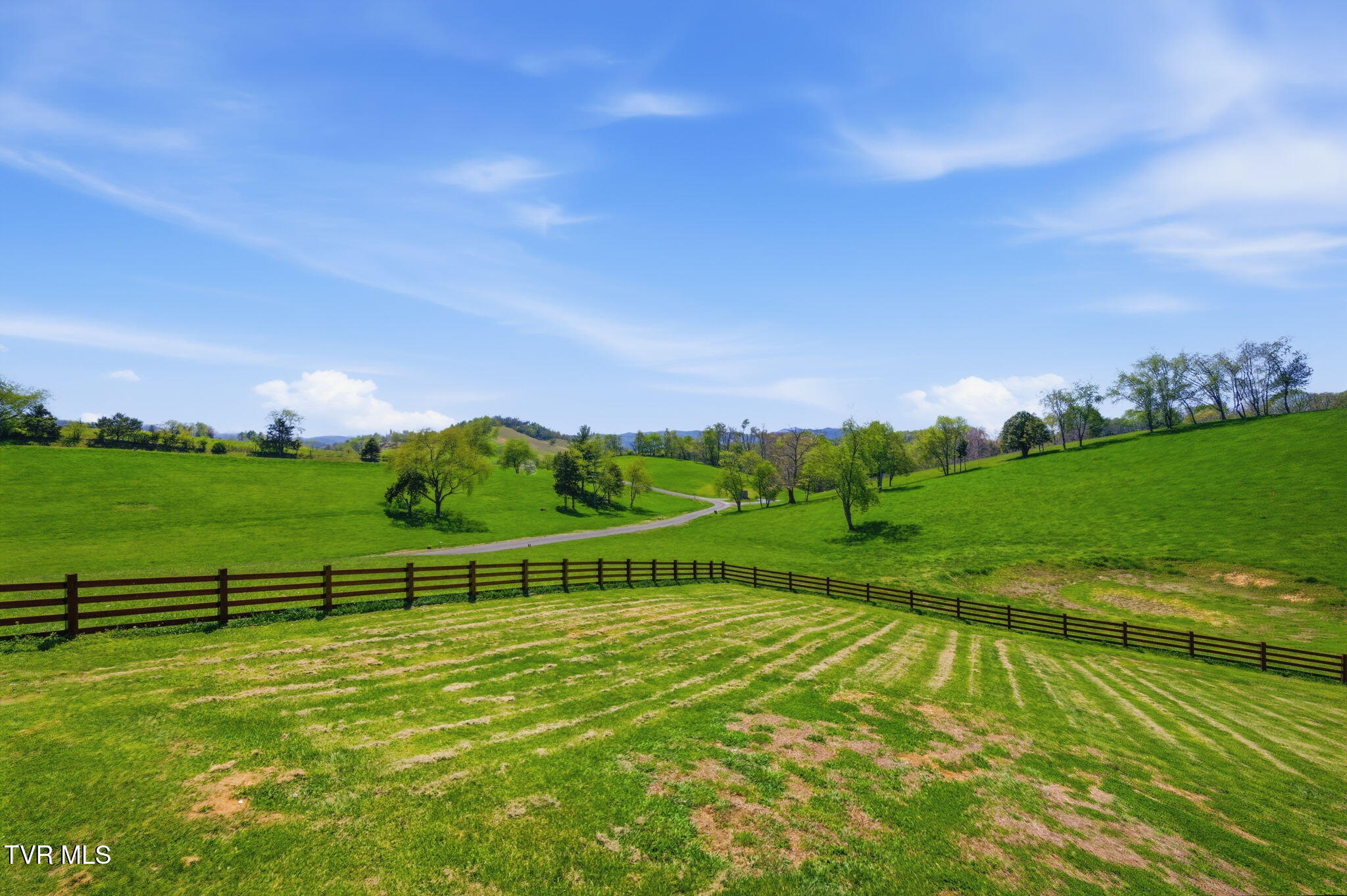 1458 Dry Hill Road Butler, TN 37640 - Photo 9 of 55 32-web-or-mls-EXT_1677