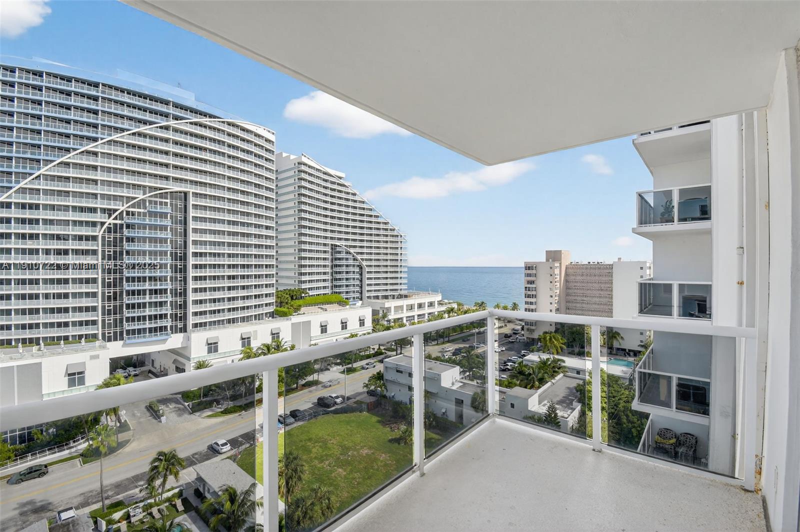 336 North Birch Road, Unit 12B Fort Lauderdale, FL 33304 - Photo 2 of 55 a view of buildings