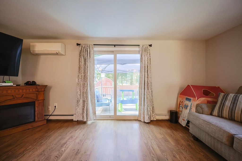 8 Rivers Edge Road, Unit 8 Blackstone, MA 01504 - Photo 6 of 30 Gallery Image 6