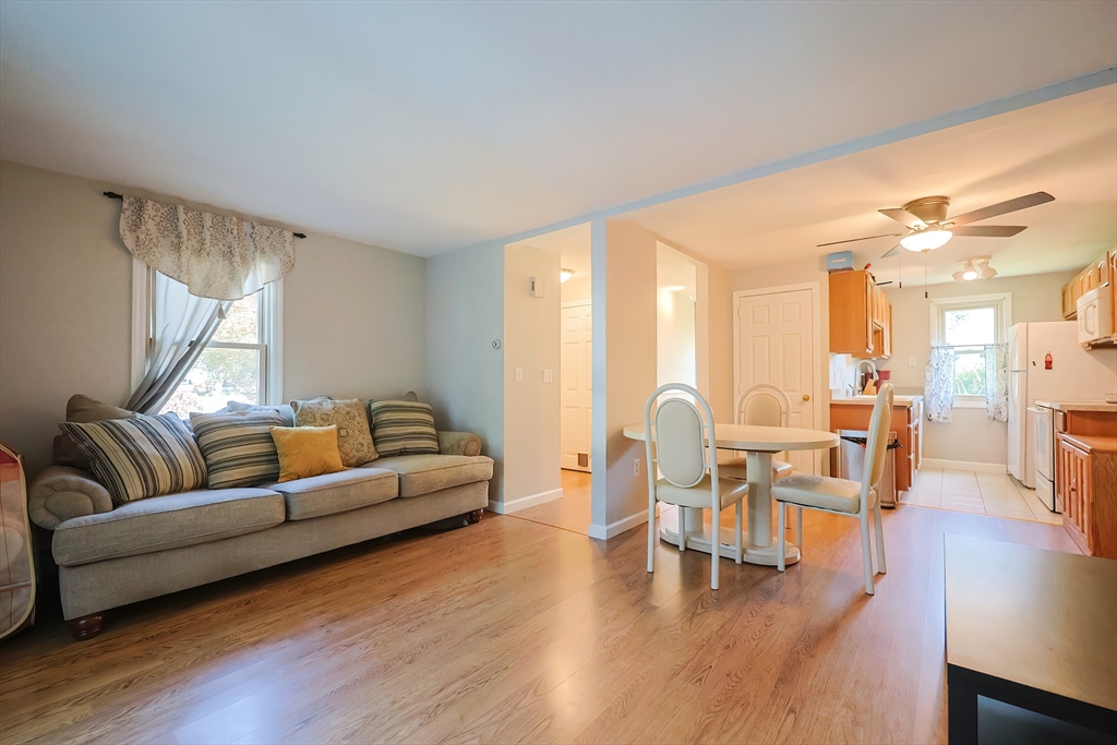 8 Rivers Edge Road, Unit 8 Blackstone, MA 01504 - Photo 8 of 30 Gallery Image 8