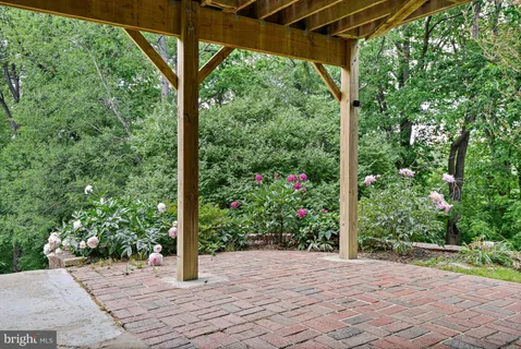 $1,475,000 | 9830 Faust Drive, Vienna, VA 22182